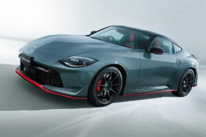 RZ34型Z NISMO 2025年モデル アイキャッチ | 車のコーティング専門店IICお知らせ 日産 フェアレディZ nismo アイキャッチ